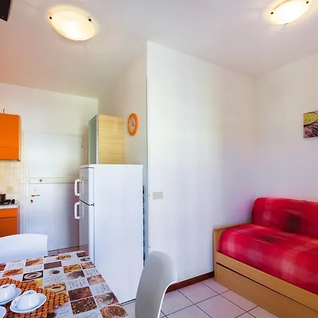 Condominio Ivana דירה ביביונה